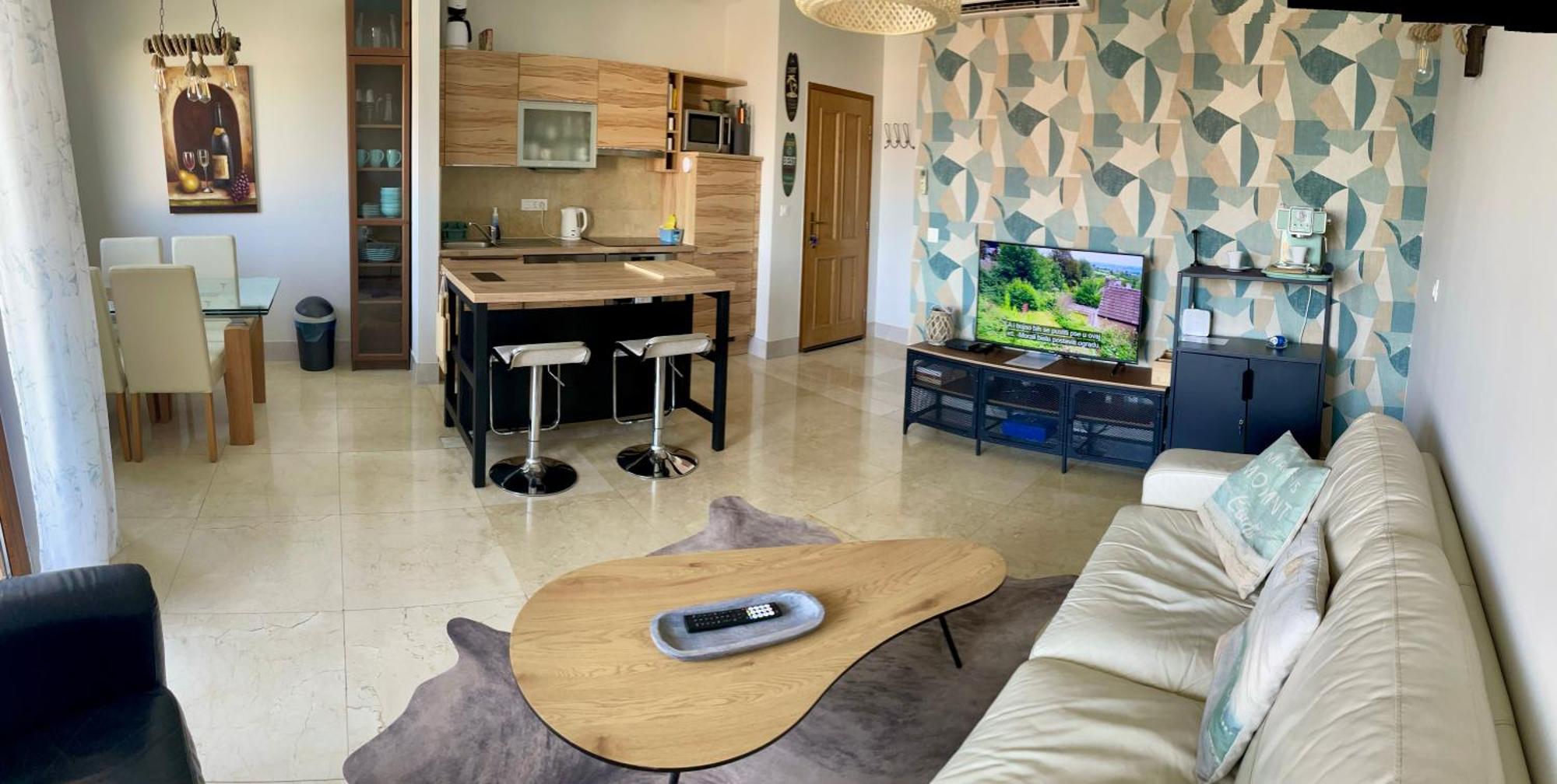 Apartment Apartament Slatine No 1 *