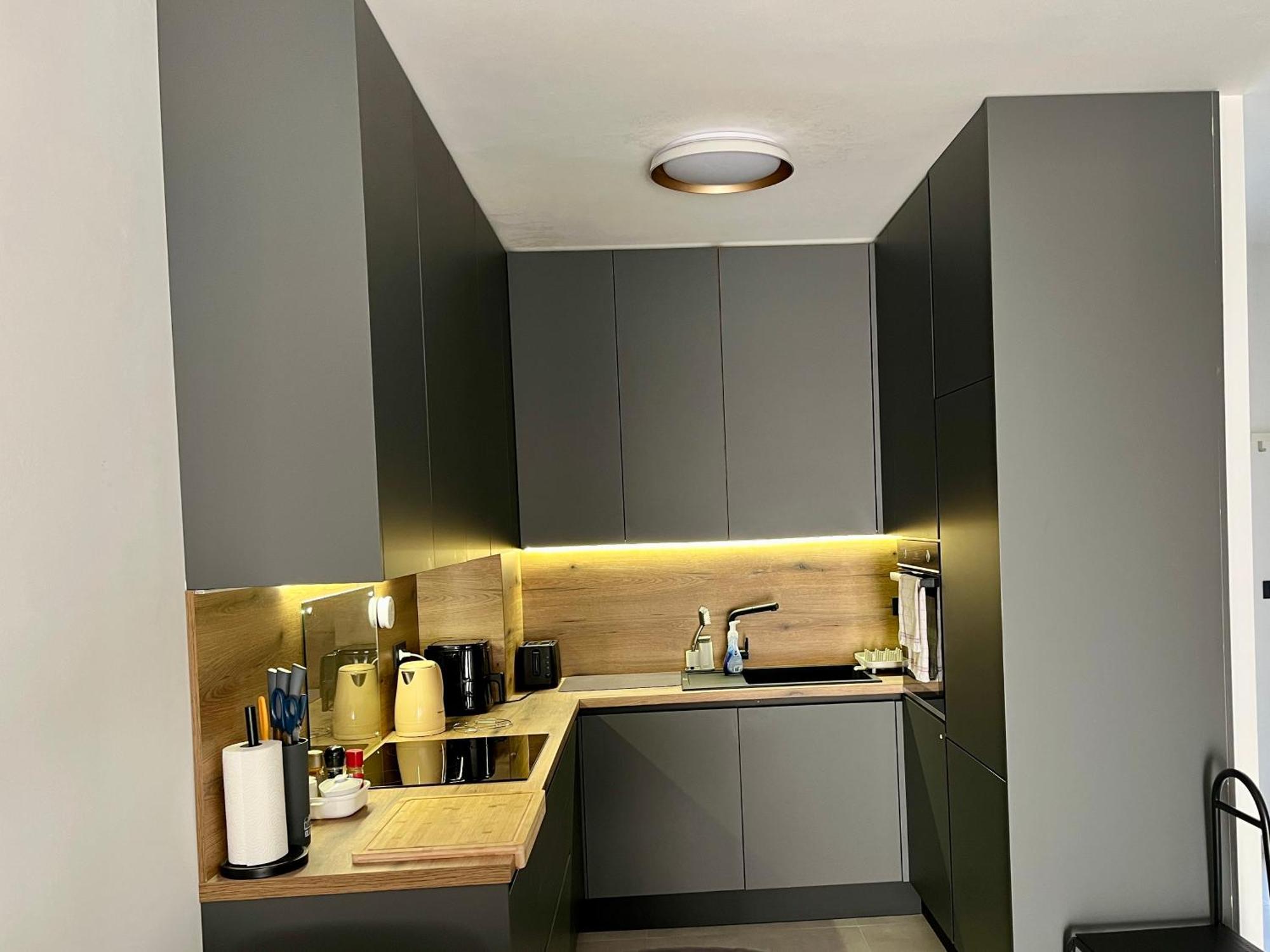 Appartement No 1 *