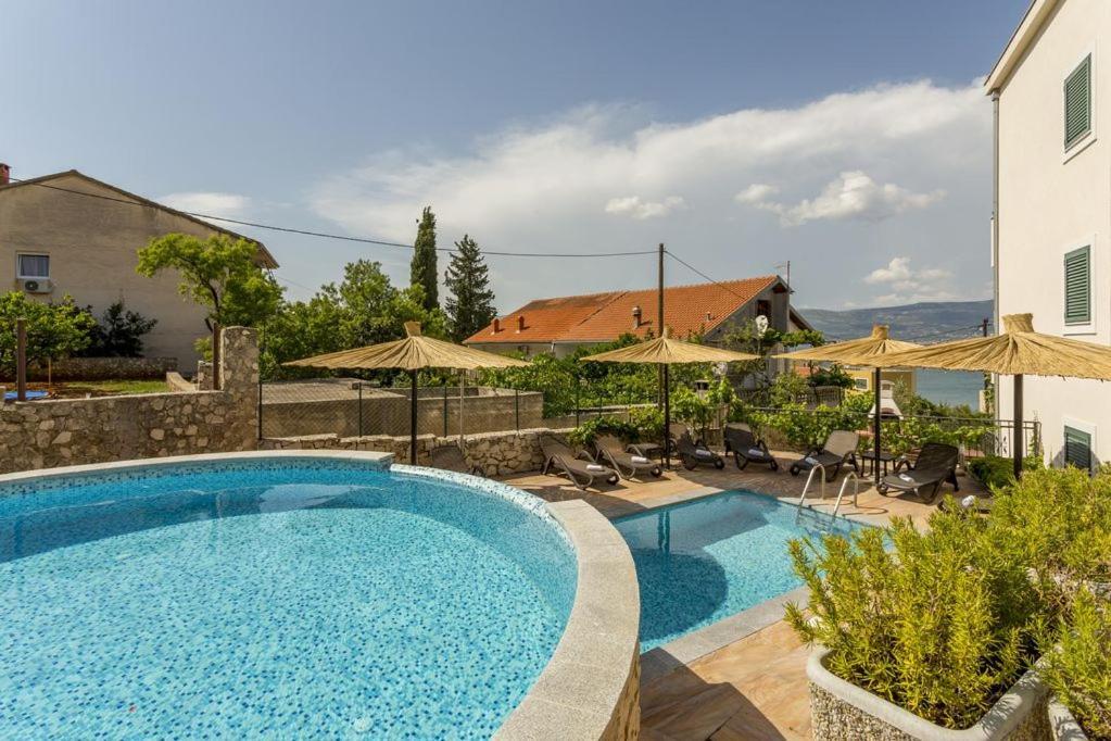 Apartament Slatine No 1